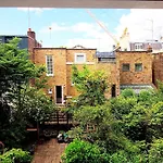 Serene Townhouse With Parking
