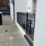 In The Heart Of London - Studio Flat