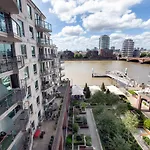 Beautiful River View Close To London Eye