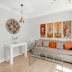 Love From Chelsea Large One Bed Superb Location Sloane Avenue Sw3