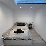 Apartment In London