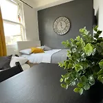 Lovely Studio Flat In The Heart Of Holloway.