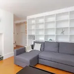 Peaceful 2 Bedroom Apartment In Central London