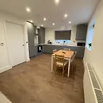 1-bedroom apartment in Vauxhall