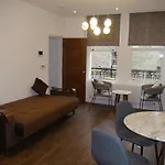 64 Avonmore Olympia Kensington Boutique Apartments
