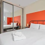 Guestready - Artsy Penthouse In Heart Of The City