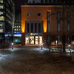 Point A Hotel London Canary Wharf