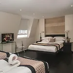 39 Studios