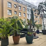 Chelsea Pad By Condokeeper