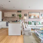 Superb Artist Flat With Free Parking By Portobello