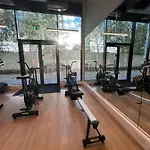 1 Double Bed Apartament With Gym, Cinema And Pool Table In Front Of The Wembley Stadium