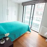 Fantastic 3 Bedrooms Flat In Euston Zone 1