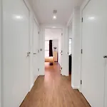 Luxury Three Bed Apartment By London Excel