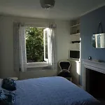 Charming English Style Studio Flat