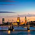Aplacetostay Central London Apartment, Zone 1 Bon