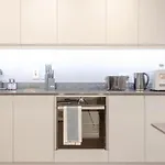 Modern Flat In The Heart Of West London