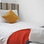 Bedford Place Hostels
