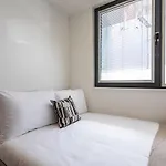 Chamber Street Apartment 5