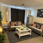 Superb One Bedroom Private Apartment