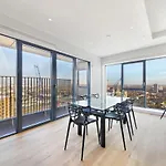 Amazing Flat In A New Modern Building