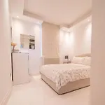 Gorgeous Light Contemporary Apt In Notting Hill