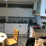 West Kensington 3 Bedroom Apartment