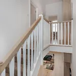 Beautiful 2 Bedrooms Split Level Fulham Apartment
