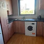 Remo Apartments Near Canary Wharf & 02 Arena
