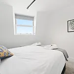 Manhattan-Style 2Bed Near Camden Free Wifi