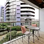 Veeve - Chelsea Bridge Wharf