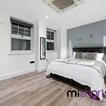 The Residence Fitzrovia - Private One Bedroom Apartment With Own Entrance