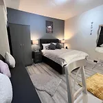 Edgware Road 2 Bedroom Apartment