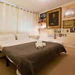 Covent Garden 1-Bedroom, 6 Beds, Quiet, Office-Ready, Ncs