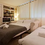Covent Garden 1-Bedroom, 6 Beds, Quiet, Office-Ready, Ncs