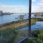 Stunning 3 Double Bedroom Apt In Greenwich Near O2