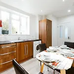 Stepney Green Beds To Stay 24