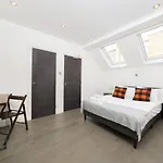 Oxford Street 2 Bedr, 3 Beds, 2,5 Bath, 2 Min Subway