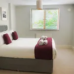Roomspace Serviced Apartments - The Courtyard