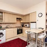 Awesome Apartment In The Heart Of Camden Town