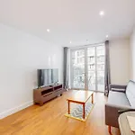 Lovely 1 Bedroom In Royal Arsenal Riverside
