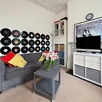 Beautiful 3Bd Flat In Archway London