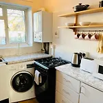 Camden Studio By Dc London Rooms