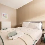 Luxury London Garden Flat