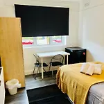 Beautiful Private Rooms In London Central Willesden Green