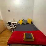 London Cozy & Spacious Room 2 Mins Away From Train Station