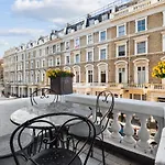 Notting Hill Glamour