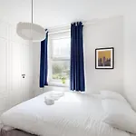 Lovely 1 Bedroom Flat In Shepherd\'S Bush