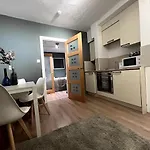 Nice 1 Bed Flat London/Chiswick For 4 People
