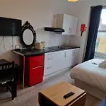 Chic & Modern Studio In Caledonian Rd