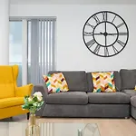 2 Bedroom Luxury Apartment With Balcony